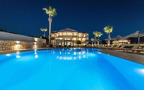 San Giovanni Beach Resort&Suites